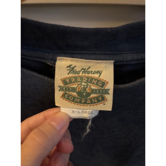 Vintage Yellowstone National Park T-shirt - Picture 3 of 4